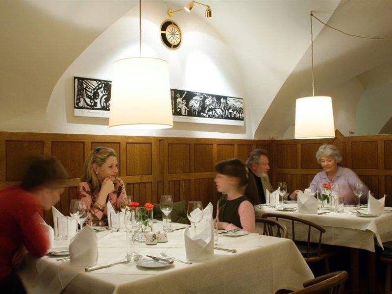 Hotel Elefant Salzburgo Exterior foto